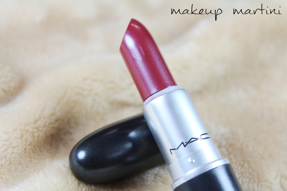 MAC Party Line Lipstick Review (4)