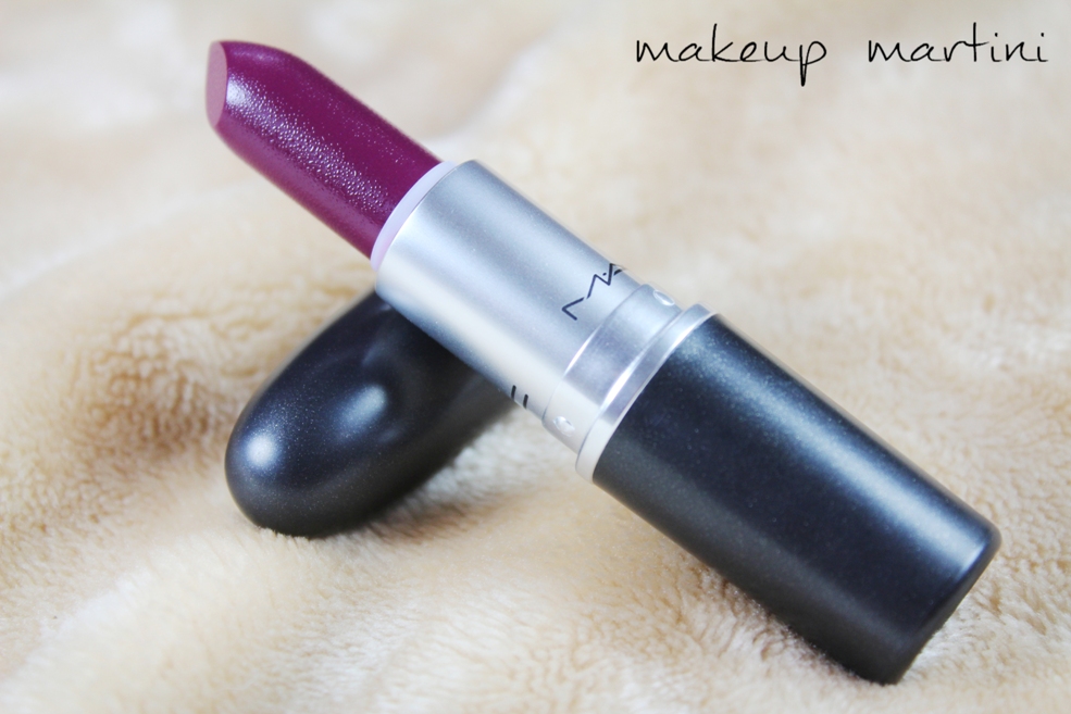 MAC Rebel Lipstick Review (4)