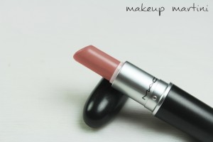 MAC Velvet Teddy Lipstick Review