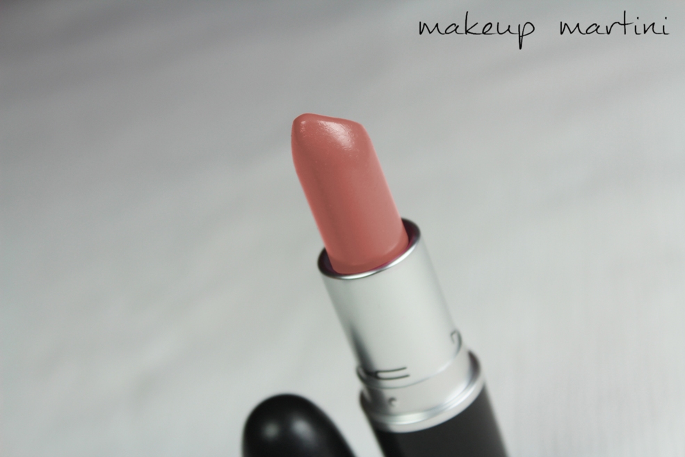 MAC Kinda Sexy Lipstick Review 