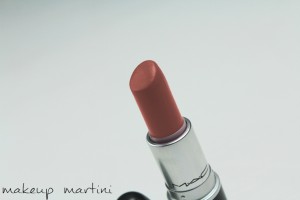 MAC Mocha Lipstick Review (1)