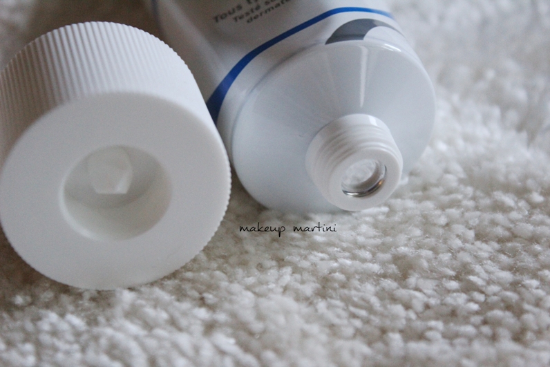 Embryolisse Lait-Creme Concentre review and swatch