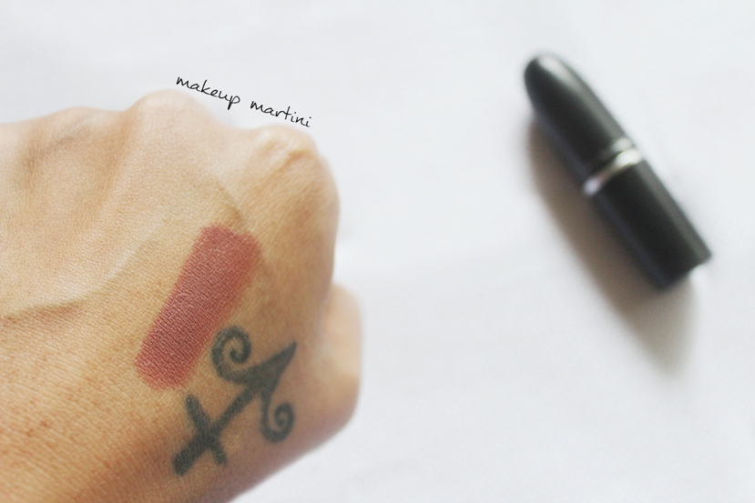 MAC Whirl Lipstick Swatch